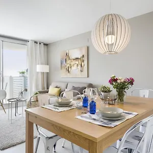 Spaces Oasis Penthouse 3 Bedroom, 2 Bathroom, Terrace, Pool, Sleeps Up To 6 Apartment